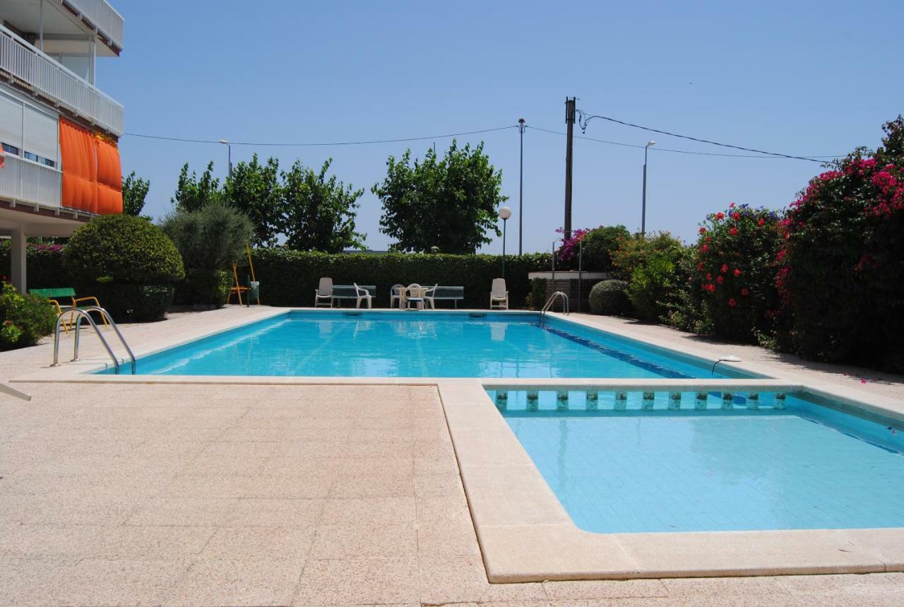 Apartamento Maraka Playa กาสเตย์เดเฟลส์ ภายนอก รูปภาพ
